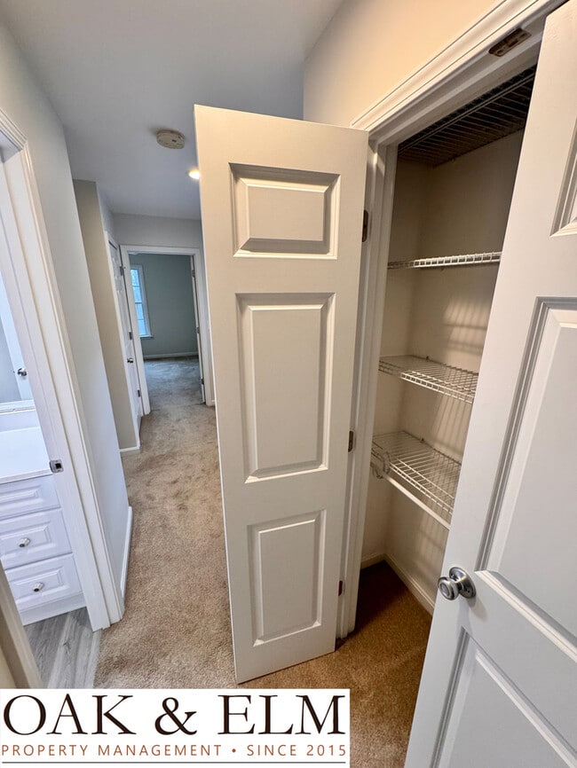 Building Photo - Beautiful 3 Bedroom Home in Prime Middletown Location Near Anchorage built in 2019!