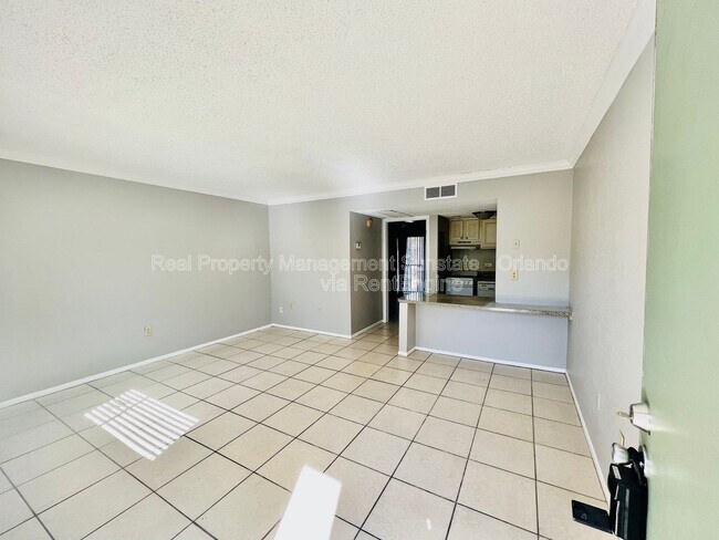 Building Photo - 122 Water Front Way