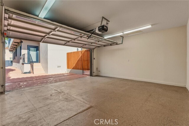 Building Photo - 5558 Edgewood Pl