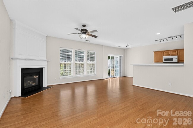 Building Photo - 8115 Kincaid Ct