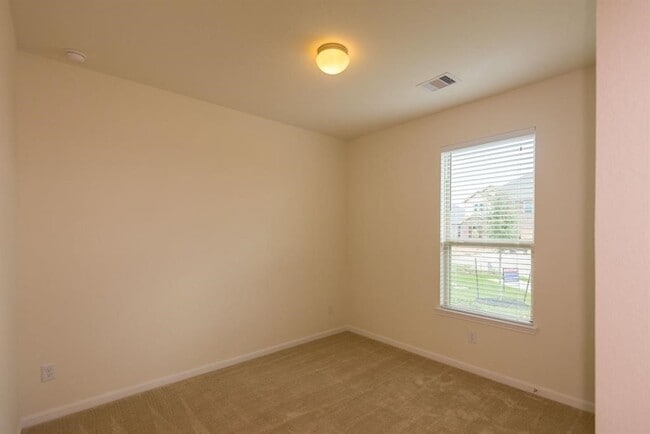 Building Photo - 1711 Clifton Hills Ln