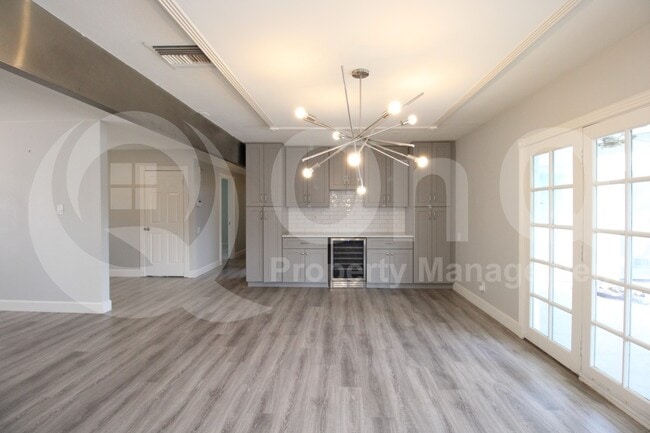 Building Photo - 6149 E Delcoa Ave