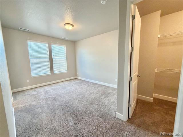 Building Photo - 6831 Bethany Dr