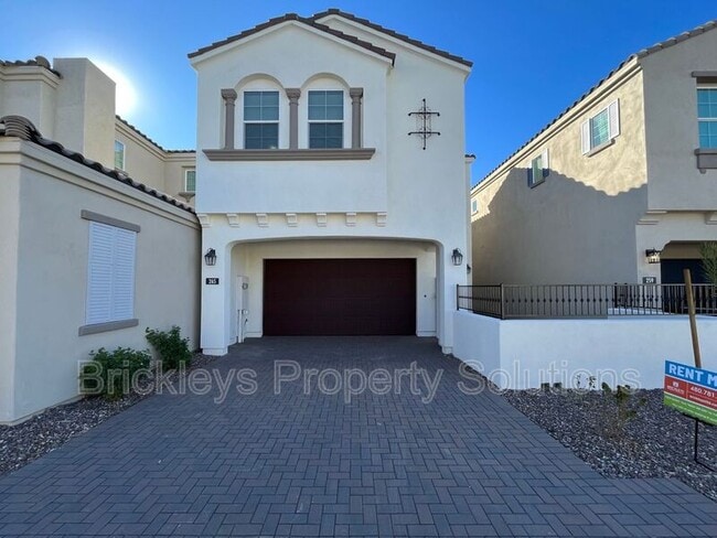 Building Photo - 265 E Balsam Dr