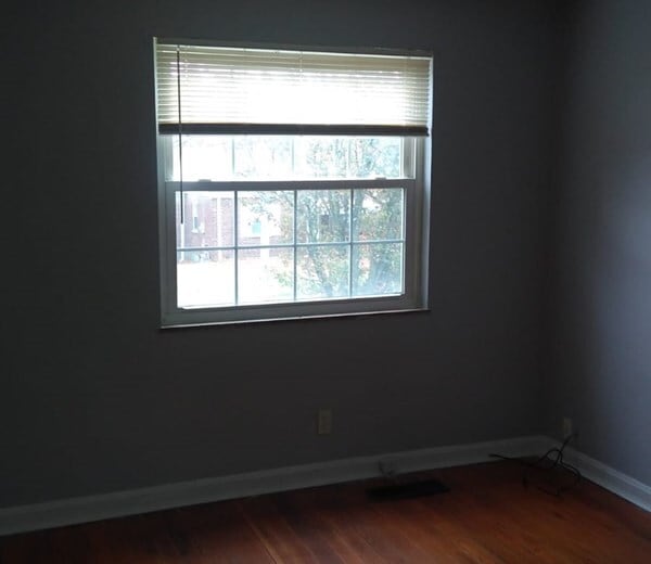 Building Photo - 3616 Allview Cir