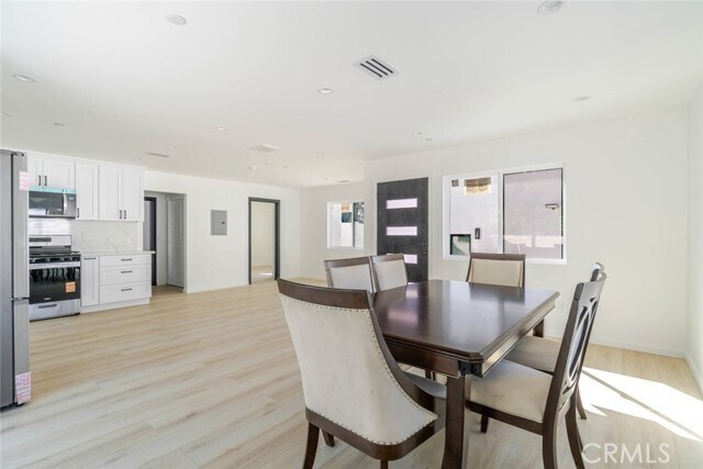 Building Photo - 9813 Foothill Blvd