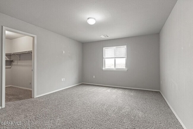 Building Photo - 11249 Cielo Mar Dr