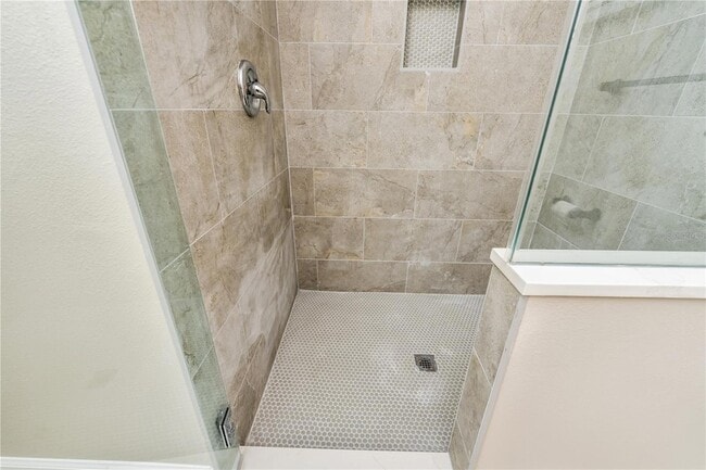 Building Photo - 1011 Johnston Rd SE