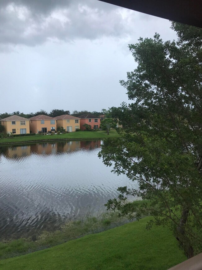 Building Photo - 4180 San Marino Blvd