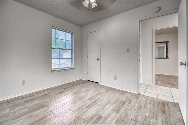 Building Photo - 6208 Big Springs Dr