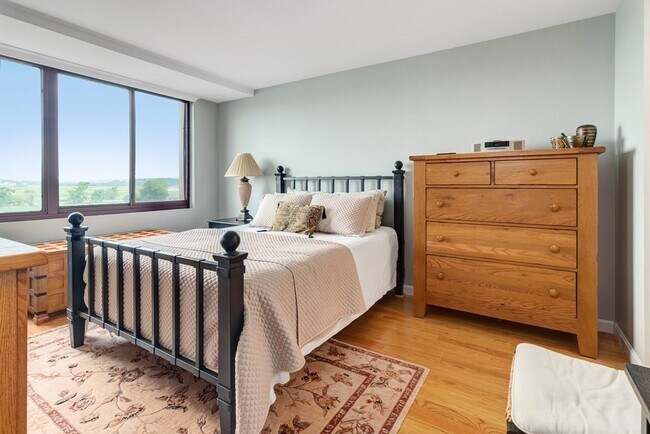 Building Photo - 350 Revere Beach Blvd