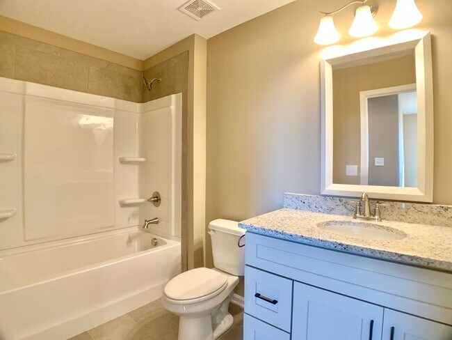 Building Photo - 425 Ayden Ln