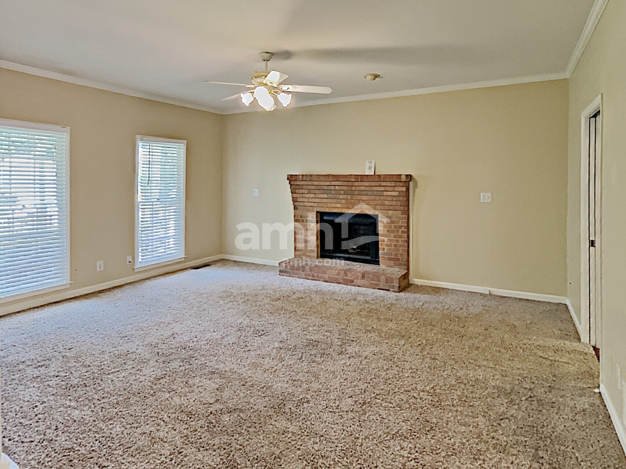 Building Photo - 1302 Dungan Dr NW