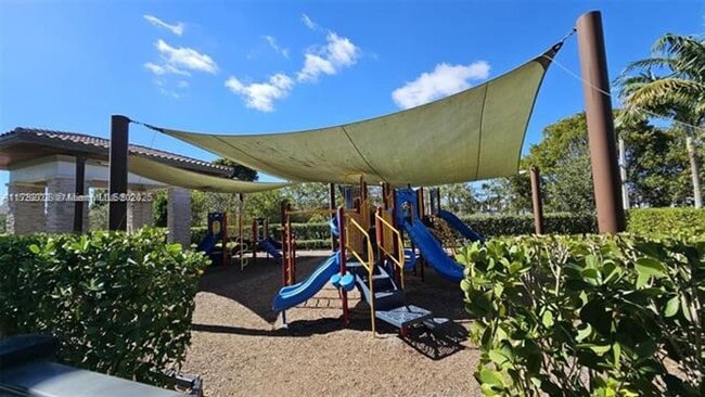 Building Photo - 10376 NW 76th Terrace