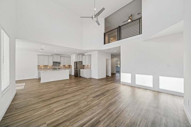 Building Photo - 14309 Yellow Hawthorn Ct