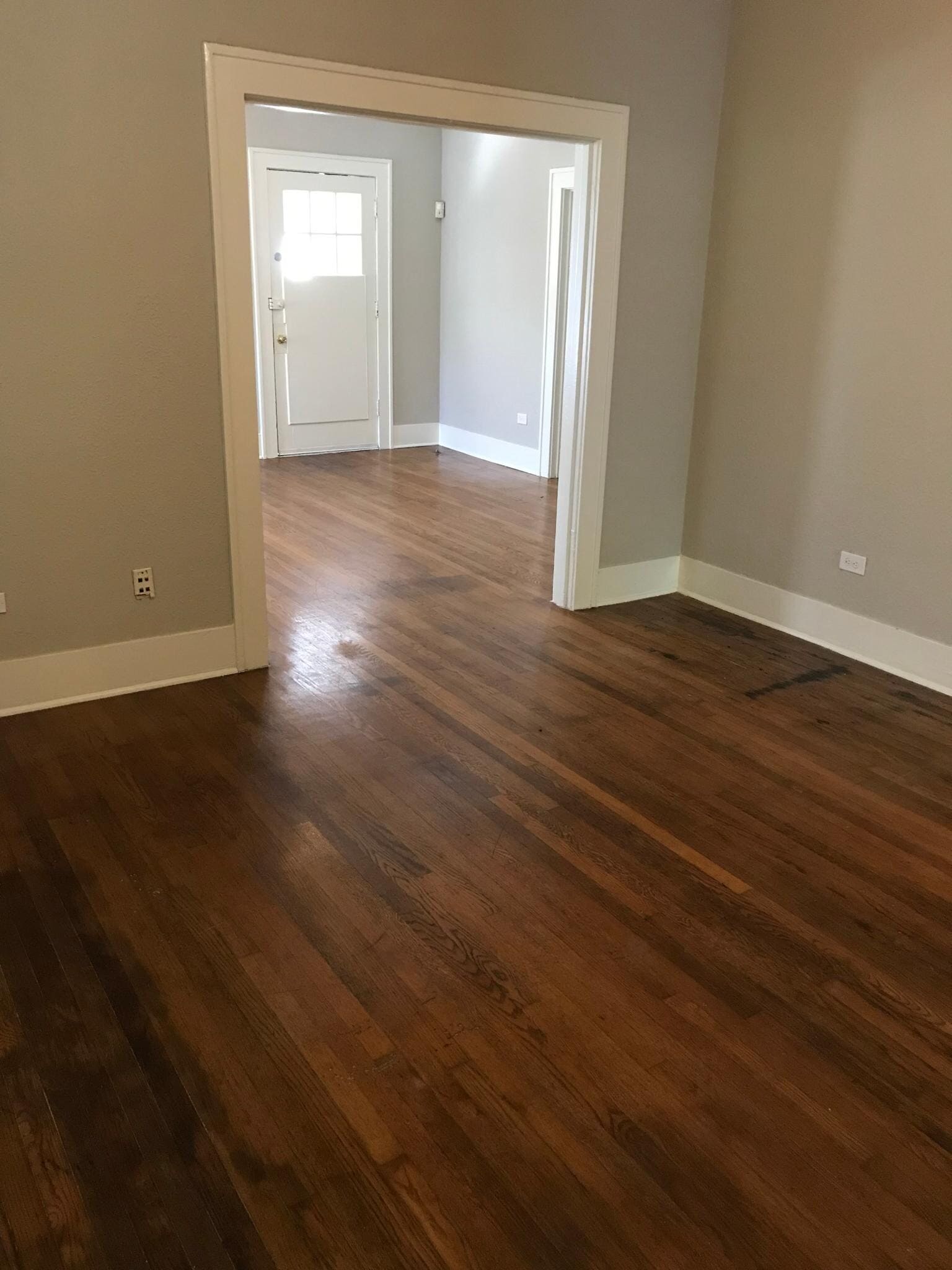 Dining Room - 1125 W Gray St
