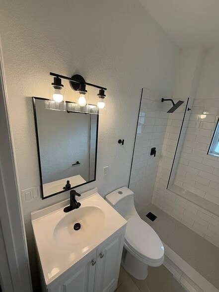 Building Photo - 3460 4th Ave S