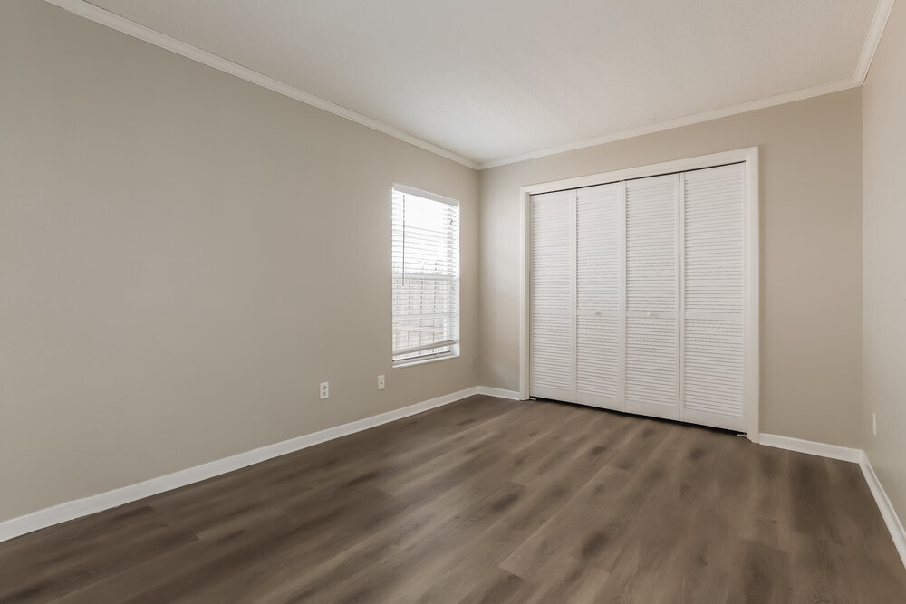 Building Photo - 1521 Vernon Ct