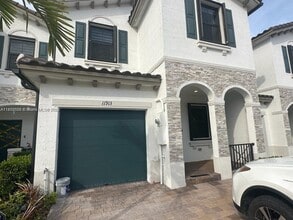 Building Photo - 11913 SW 245 Ter