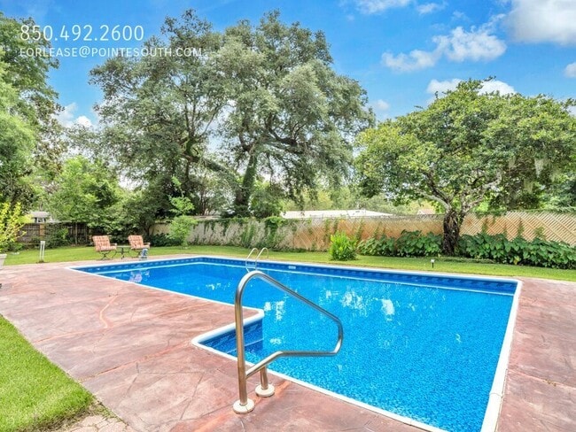 Building Photo - 333 Jonquil Cir