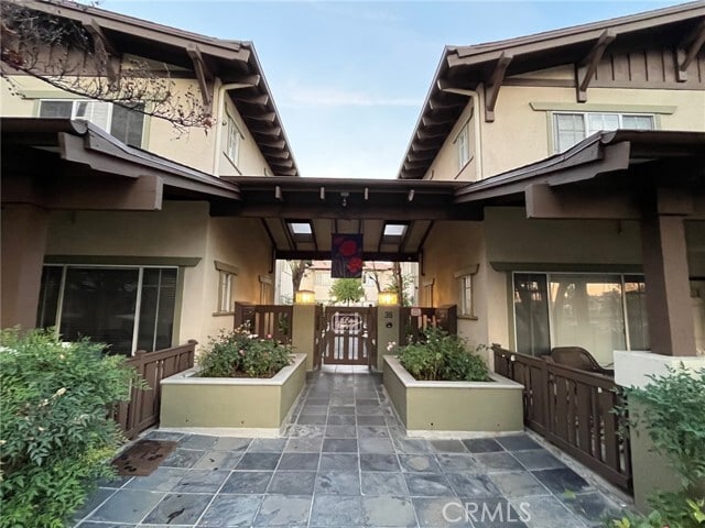 Building Photo - 38 N Bonnie Ave