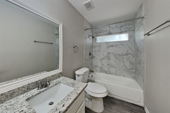 Building Photo - 9530 Cabin Creek Dr