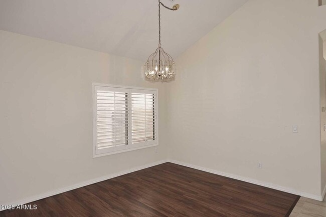 Building Photo - 731 W Melody Ave