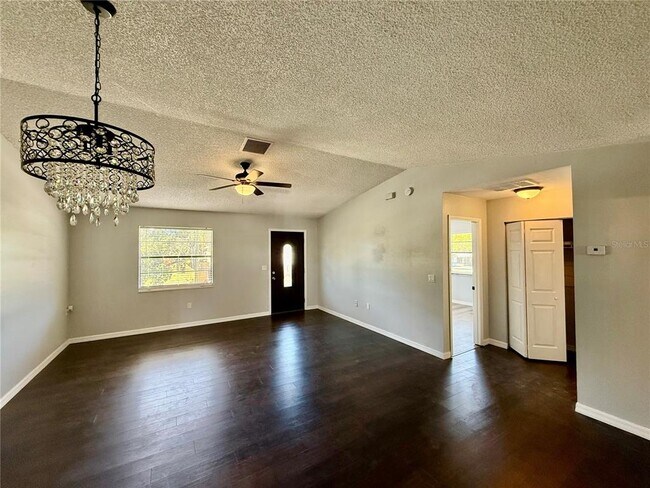 Building Photo - 8124 Cormel St