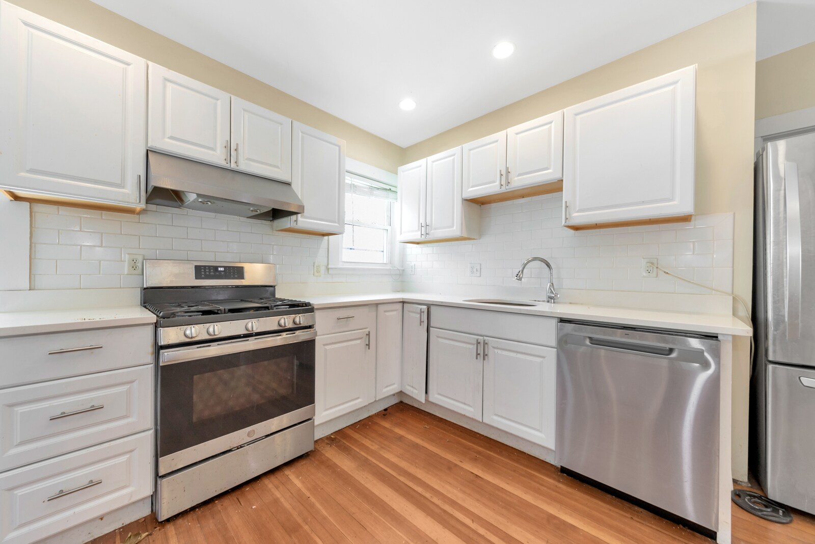 Building Photo - 31 Champney St