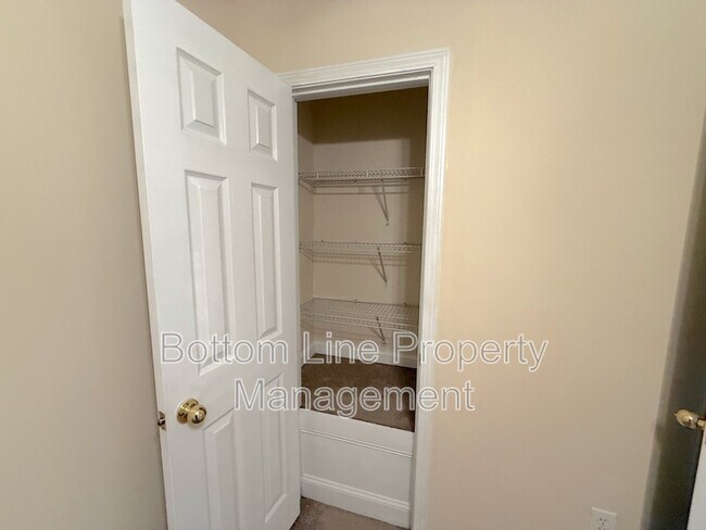 Building Photo - 13031 Bullock Greenway Blvd