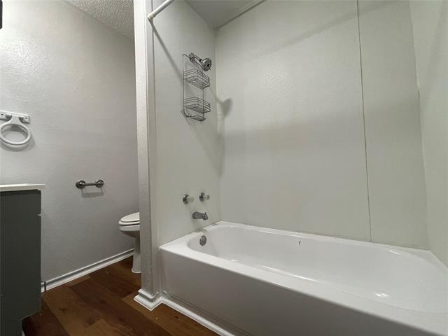 Building Photo - 5108 Tulane Ave