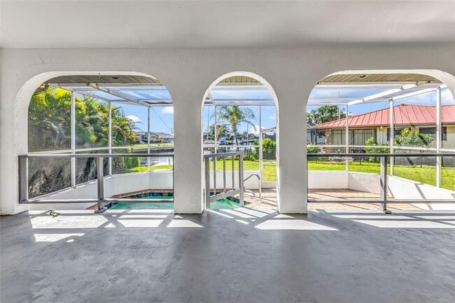 Building Photo - 2161 Aqui Esta Dr