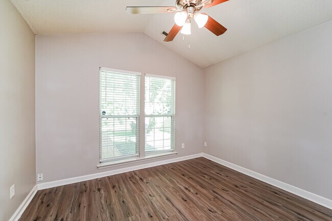 Building Photo - 9232 Kimmel Ln
