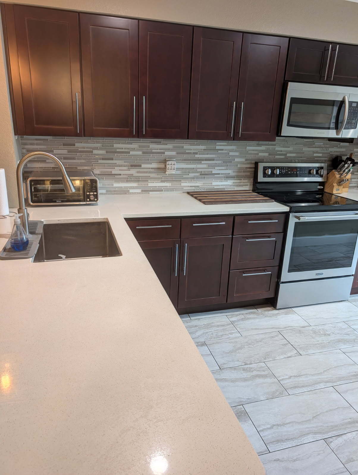 Building Photo - 14387 E Arizona Ave