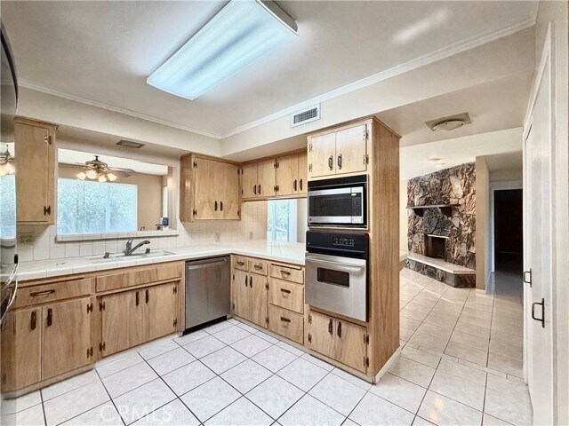 Building Photo - 154 Palmyra Dr