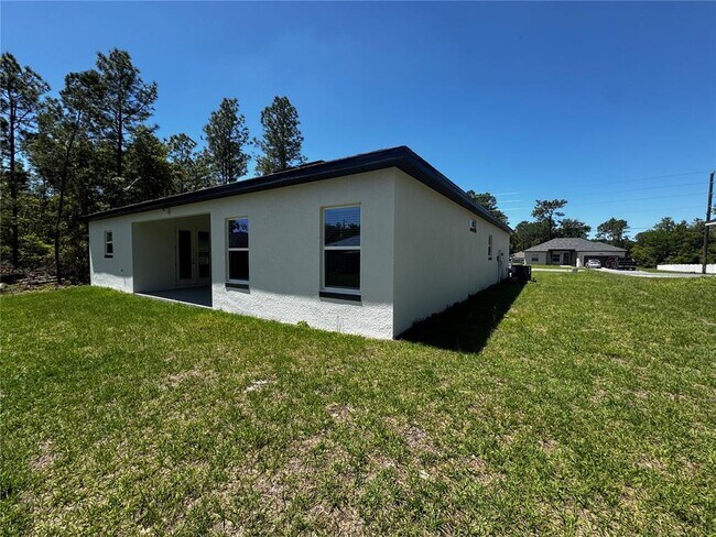 Building Photo - 13101 SW 72nd Terrace Rd