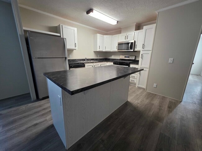 Building Photo - 3618 Juniper St