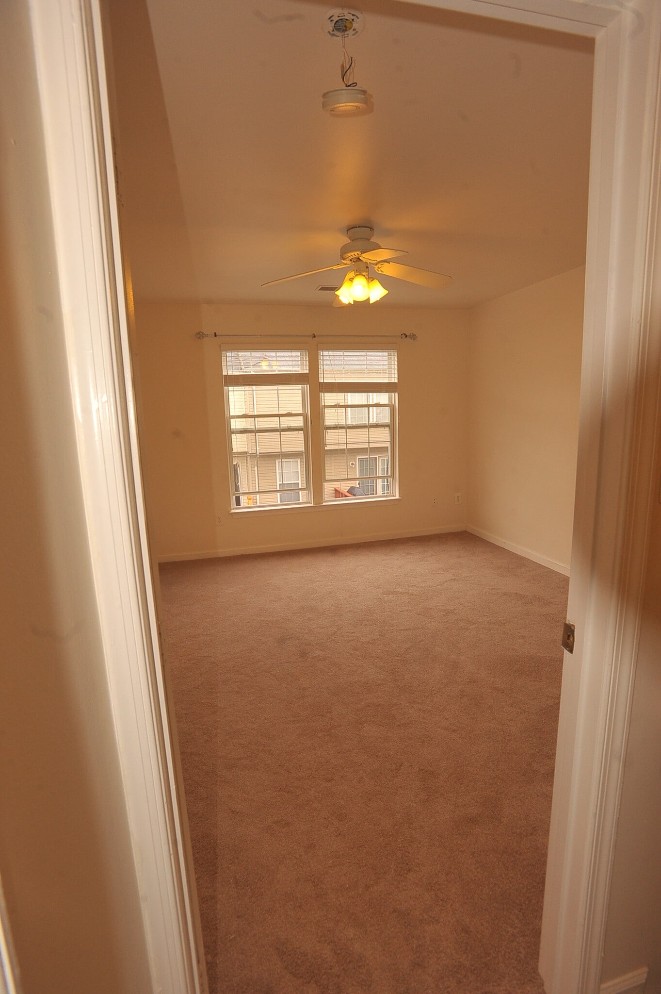 Building Photo - 6406 Lureta Ann Ln