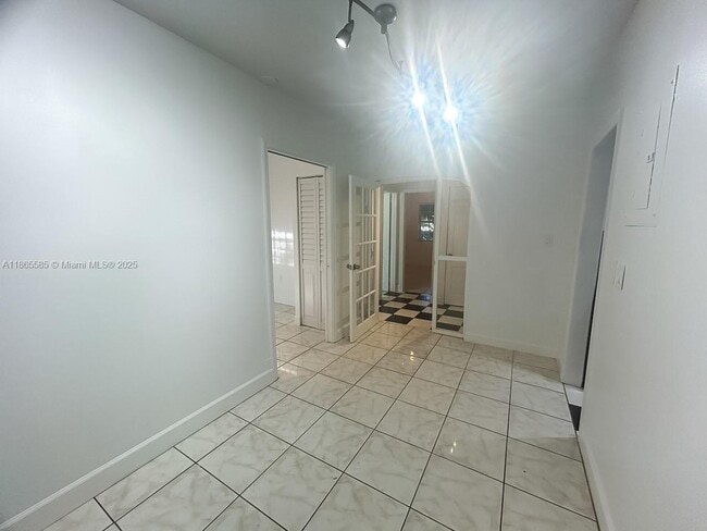 Building Photo - 8200 Harding Ave
