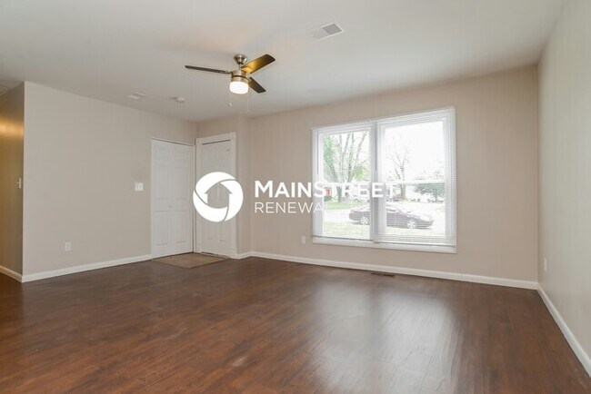 Building Photo - 3 Bedroom Pet-Friendly Home in BELTON, MO with Main Street Renewal