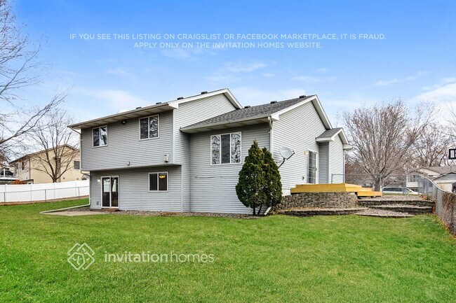 Building Photo - 12272 Quinn St