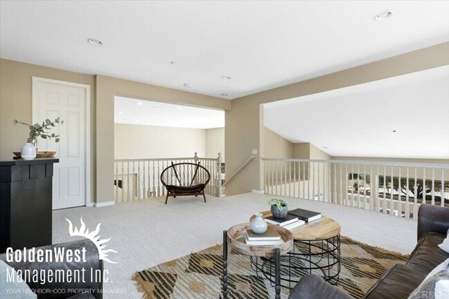 Building Photo - Luxurious 4Bdm 3Ba Escondido Estate with R...