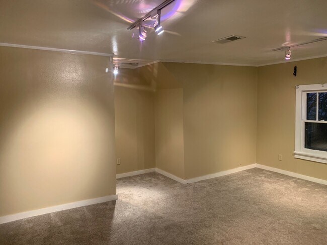 Living Area - 2014 Louisiana St