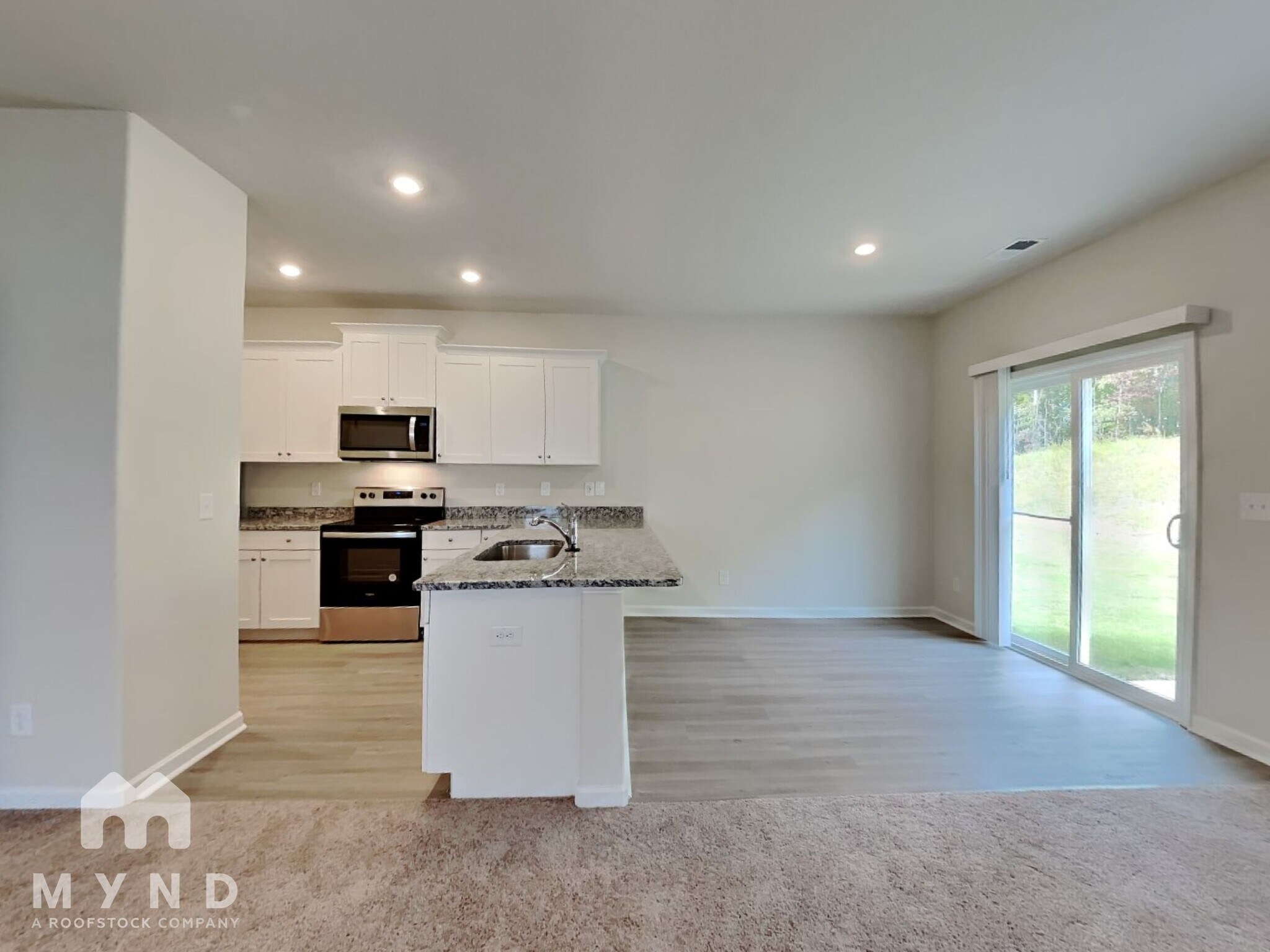 Building Photo - 302 Ivy Bank Dr