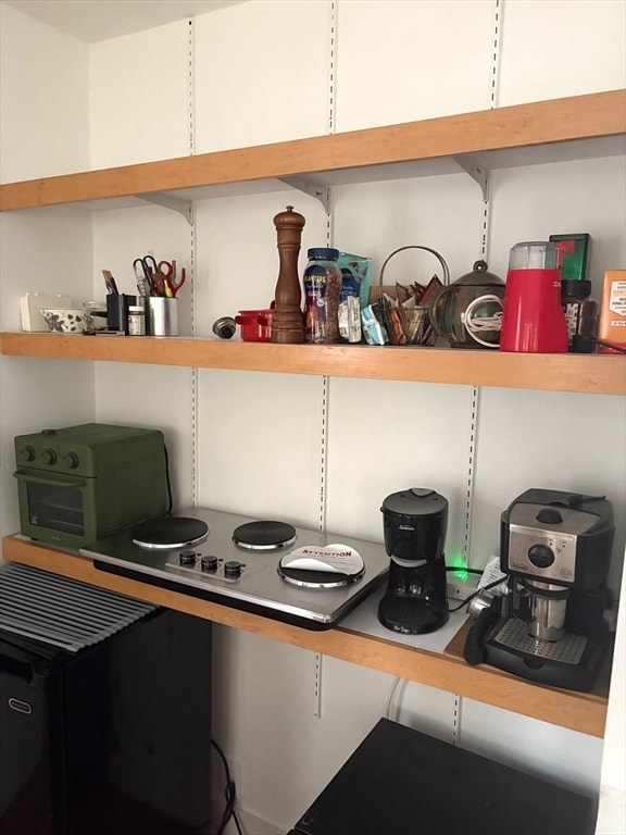 Building Photo - 237 Mt Auburn St