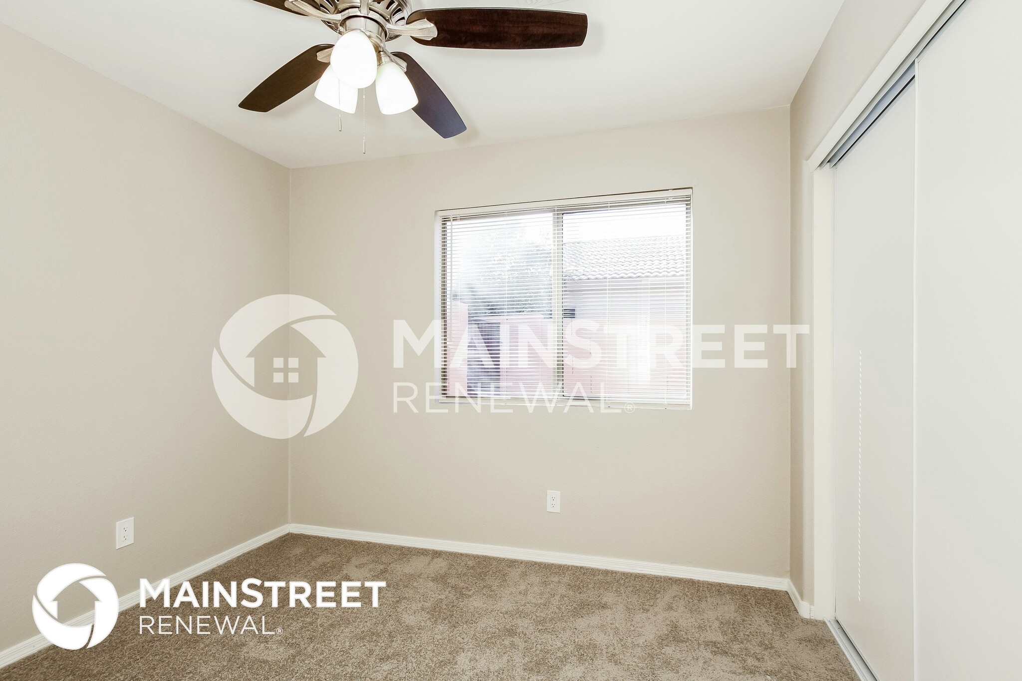 Building Photo - 8815 W Manzanita Dr