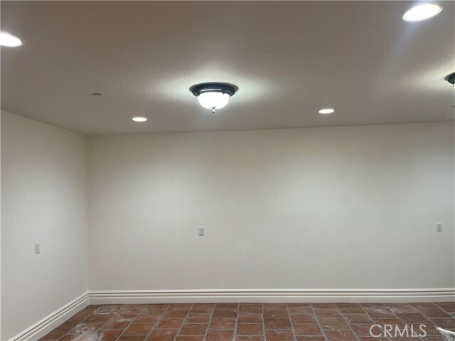 Building Photo - 26509 Via Sacramento