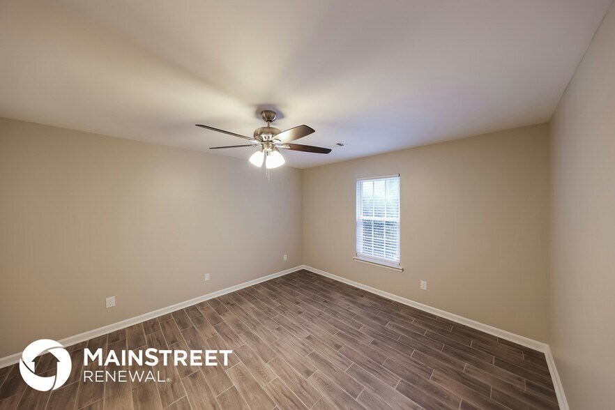 Building Photo - 2758 Mt View Rd