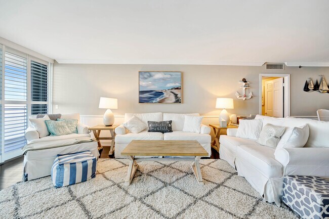 Building Photo - 100 S Beach Rd