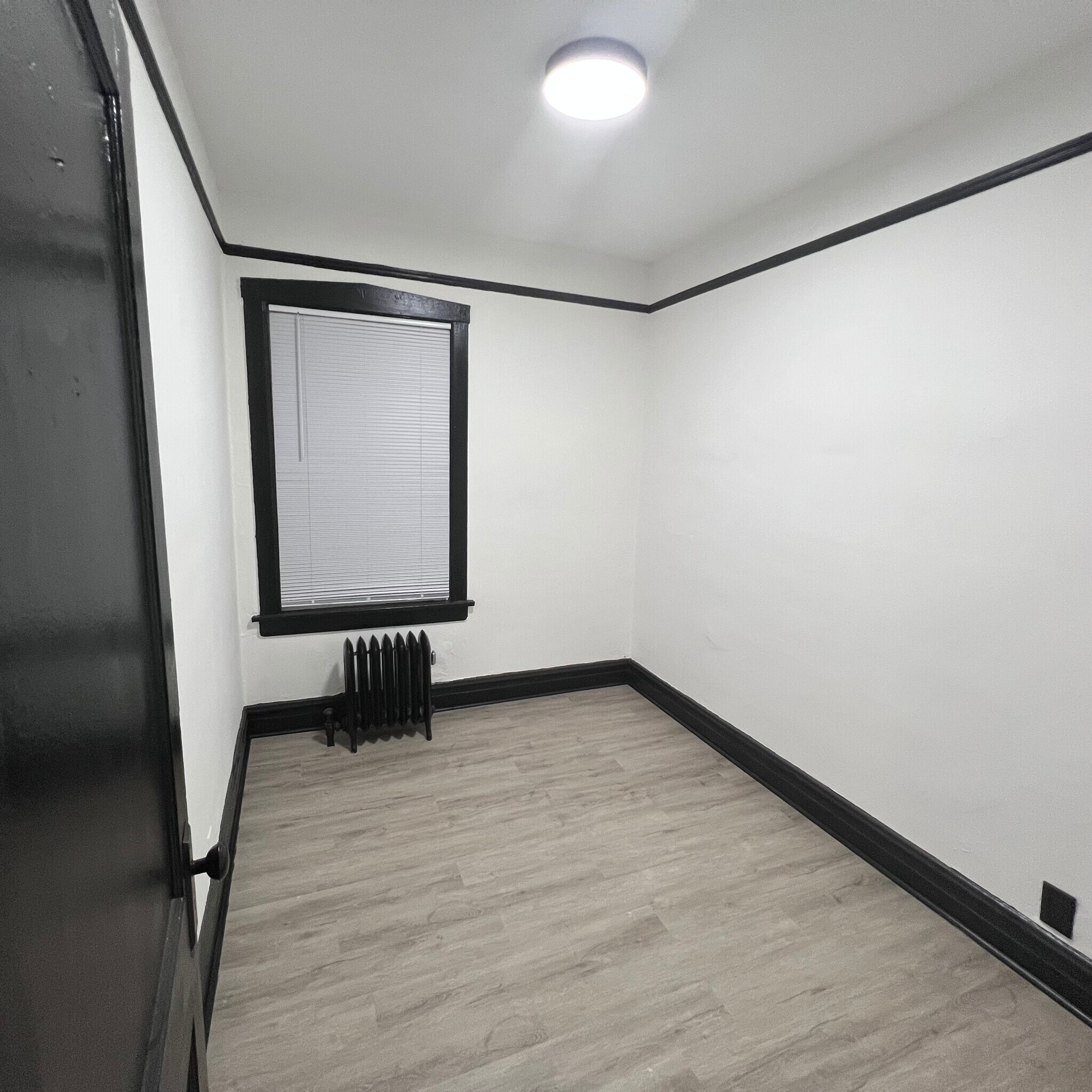 Building Photo - 1621 S 50th Ct